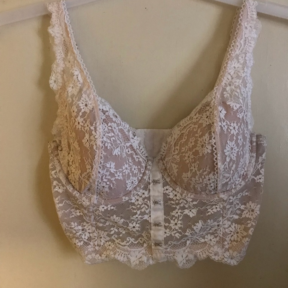NWOT VS Laced Demi bra/ 36C